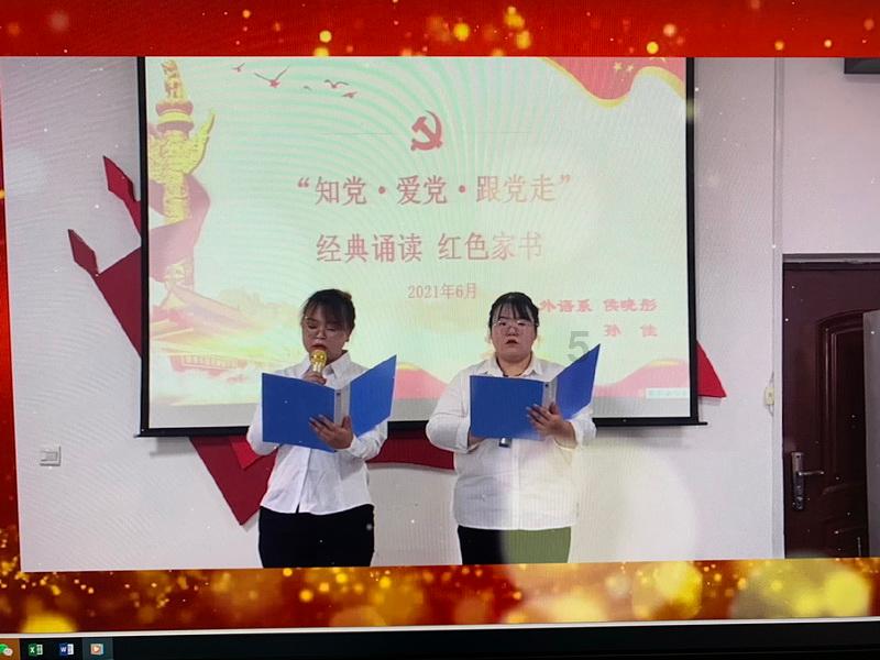 70年代的卡塔尔 街上汽车还不少 产油国就是有钱